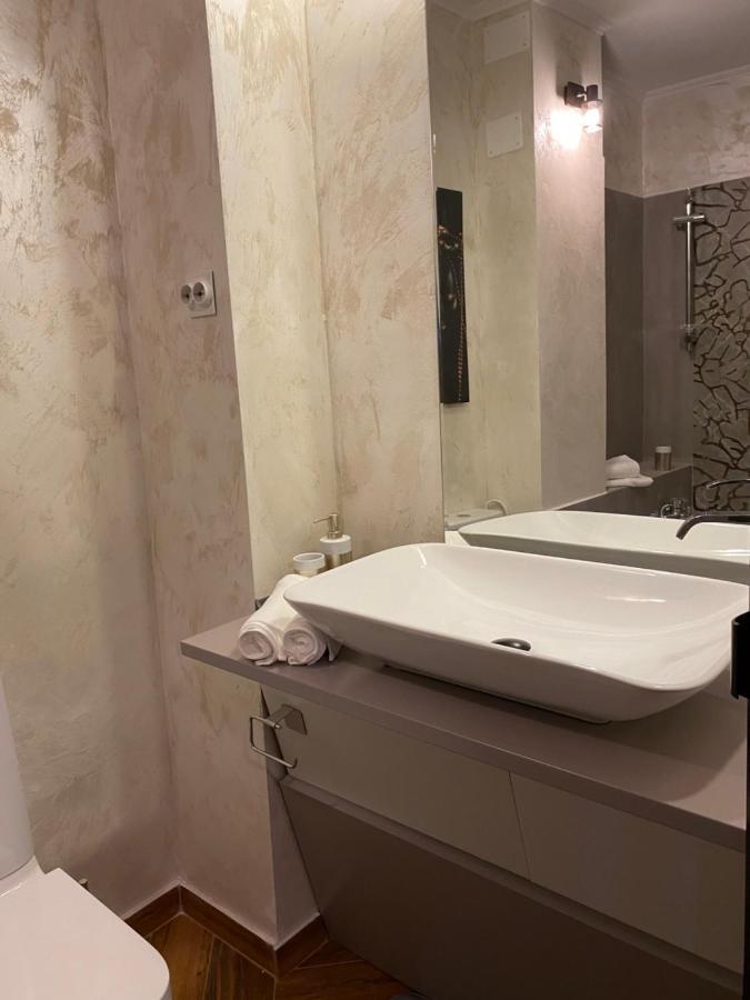 Victoriei Deluxe Suites Bükreş Dış mekan fotoğraf