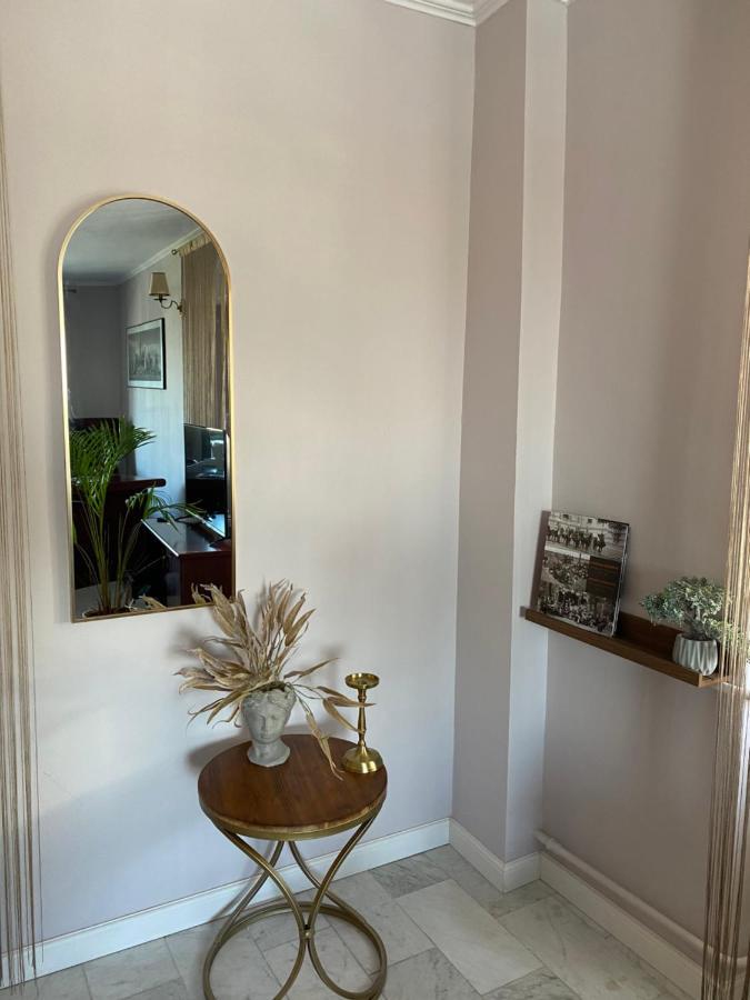 Victoriei Deluxe Suites Bükreş Dış mekan fotoğraf